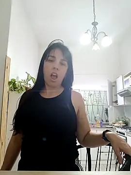 Snapshot of mel_stron chatting on May 2026 03:44:01 AM mel stron online show from May 2026 03:44:01 AM