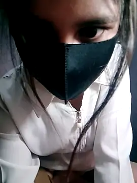 Divya3107 online show from April 2026 04:10:02 AM