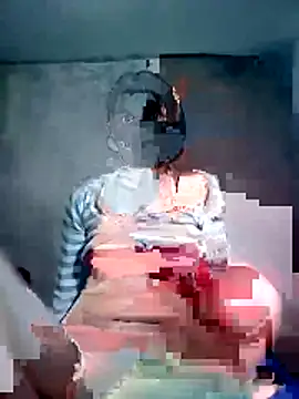 Divya3107 online show from April 2026 03:34:01 AM