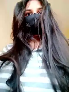 Divya3107 online show from April 2026 02:48:01 AM