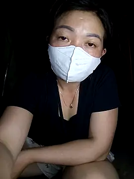 Bling-pusy online show from March 2026 12:21:01 PM