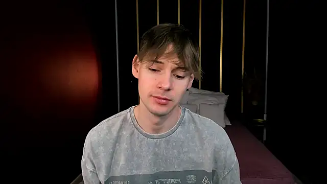 Snapshot of Martin_Perry chatting on April 2026 08:40:02 AM Martin Perry online show from April 2026 08:40:02 AM