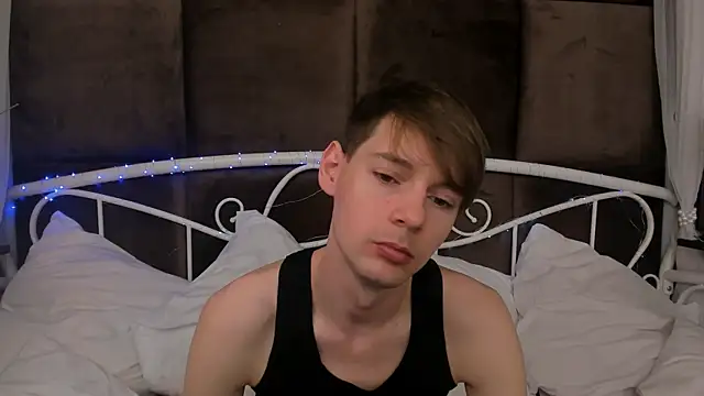 Snapshot of Martin_Perry chatting on May 2026 09:14:01 AM Martin Perry online show from May 2026 09:14:01 AM