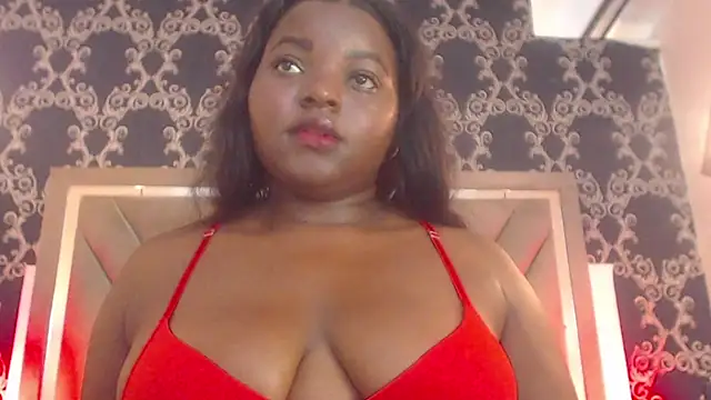 SaraThomass online show from June 2026 07:04:02 PM