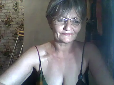 NikaGold455 online show from March 2026 10:21:02 PM