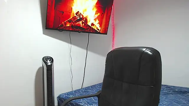 JUAN CAMILOXXX online show from March 2026 03:55:01 AM