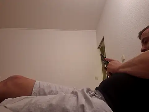 Snapshot of fantastic77777 chatting on March 2026 01:20:02 AM fantastic77777 online show from March 2026 01:20:02 AM