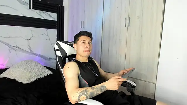 ThiagoFerrero Hot online show from March 2026 01:36:02 PM