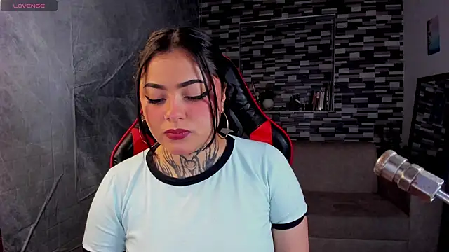 Sophiia cherry online show from June 2026 08:36:01 PM