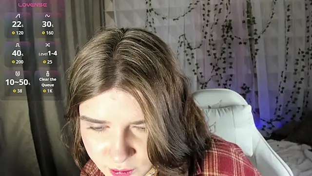 luzdelana online show from April 2026 06:10:01 PM