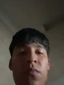 uunico22anni online show from March 2026 07:53:01 PM