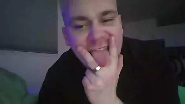 occasionalride1 online show from April 2026 04:13:02 AM