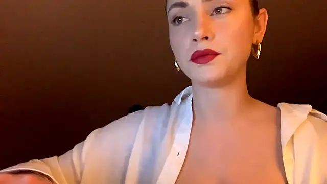 ScarlettSensitive online show from April 2026 08:17:01 PM