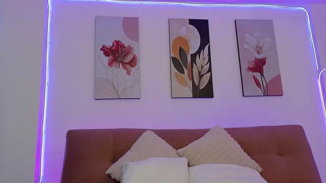 aria nixy online show from April 2026 12:41:02 PM