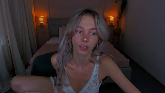 LuluAlis online show from July 2026 02:19:01 PM