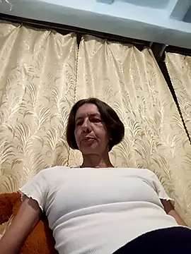 Snapshot of Tania9876 chatting on July 2026 07:27:02 PM Tania9876 online show from July 2026 07:27:02 PM