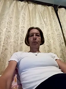 Snapshot of Tania9876 chatting on July 2026 06:46:02 PM Tania9876 online show from July 2026 06:46:02 PM