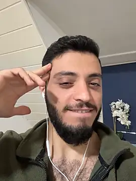 SoftAmjad online show from April 2026 10:21:02 PM