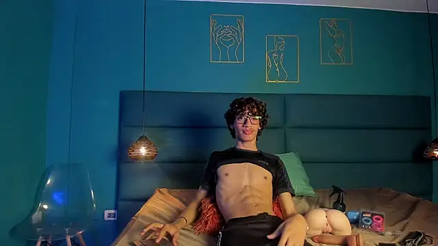 willturneer online show from March 2026 04:07:01 AM