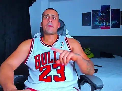 Steve Dennis online show from April 2026 12:33:02 AM