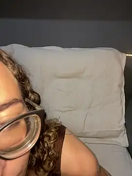 Anamyst online show from April 2026 12:38:02 AM