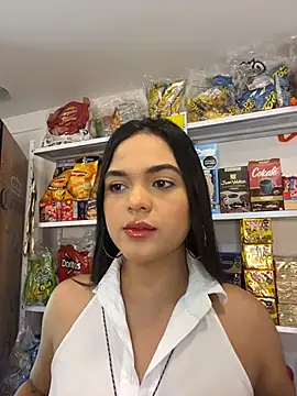 Bella-Ferrer online show from June 2026 06:40:02 PM