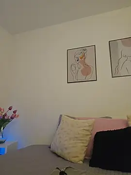 Victoria Evanss online show from April 2026 09:09:01 PM