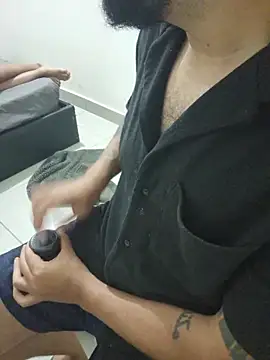 morenogih online show from April 2026 02:12:02 AM