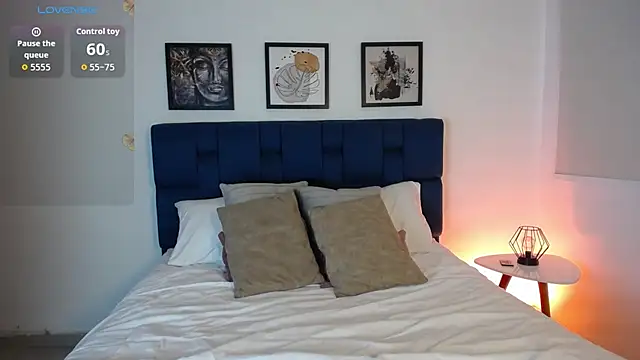 Siara Belle online show from April 2026 09:39:33 PM