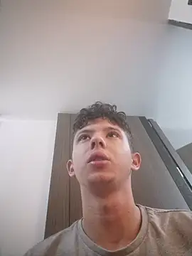 Daniel Roy online show from April 2026 07:44:01 PM