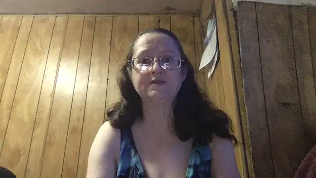 Snapshot of milfmichelle69 chatting on July 2026 01:09:01 PM milfmichelle69 online show from July 2026 01:09:01 PM