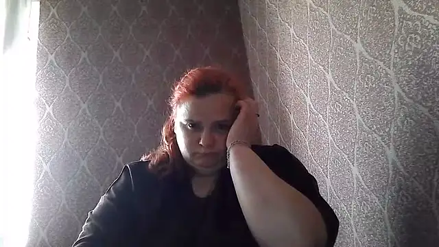 Snapshot of DollyGersonn chatting on June 2026 05:19:02 AM DollyGersonn online show from June 2026 05:19:02 AM