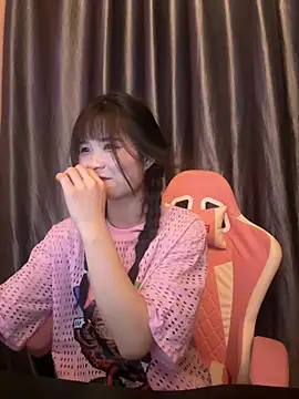Snapshot of Cum-withyou chatting on May 2026 06:51:01 AM Cum-withyou online show from May 2026 06:51:01 AM