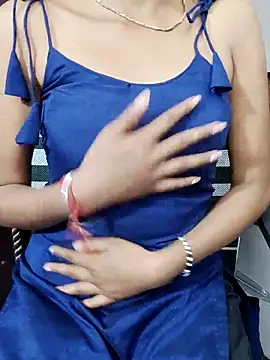 SAREEN762 online show from March 2026 07:13:01 AM