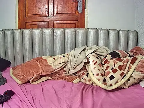 JoycyQueen online show from March 2026 07:29:01 PM