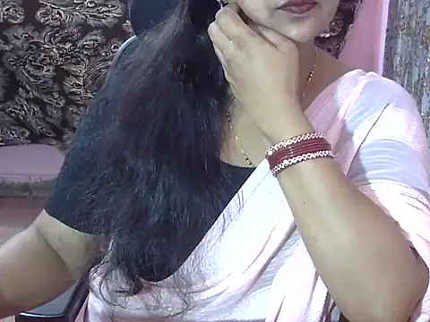 PINKI 012 online show from April 2026 12:58:02 PM