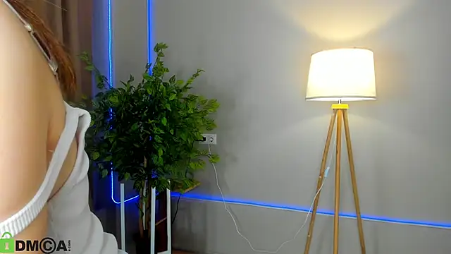 Aurora Temptia online show from April 2026 09:32:01 AM