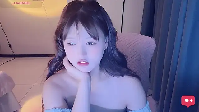 Snapshot of winnie-ww chatting on May 2026 10:43:01 AM winnie-ww online show from May 2026 10:43:01 AM