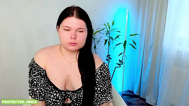 Dalila Lay online show from March 2026 10:18:02 AM