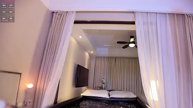 jiayao1999 online show from April 2026 12:03:02 PM