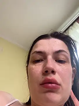 Snapshot of Cutee_Erika chatting on May 2026 06:52:01 AM Cutee Erika online show from May 2026 06:52:01 AM