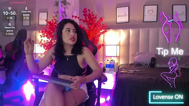 aniie rouse online show from June 2026 02:38:01 AM