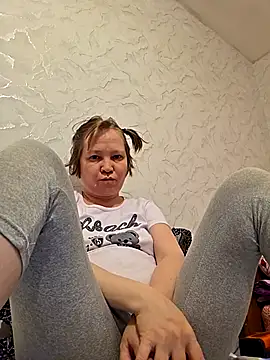  LOLA-LOLA  online show from April 2026 04:11:02 PM