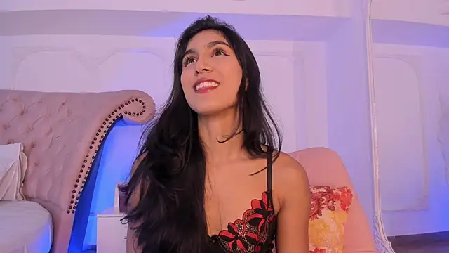 LucianaBlanco  online show from May 2026 08:25:01 PM