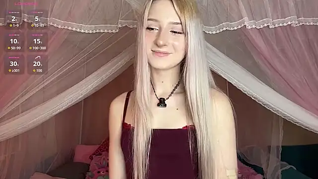 OnlyEva1 online show from May 2026 08:55:01 AM