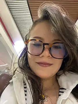 Tallulah Kinky online show from April 2026 08:09:01 PM