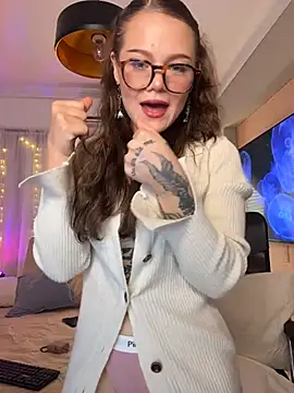 Tallulah Kinky online show from April 2026 08:45:02 PM