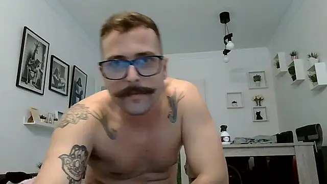 yanick931 online show from July 2026 03:48:02 PM