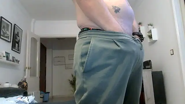 yanick931 online show from July 2026 09:46:02 PM