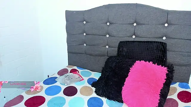 Snapshot of Antonella_Rizzo01 chatting on July 2026 01:12:01 AM Antonella Rizzo01 online show from July 2026 01:12:01 AM